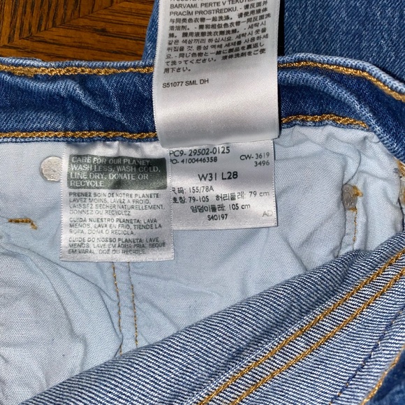Levi’s 501 Skinny Jeans - Picture 5 of 10